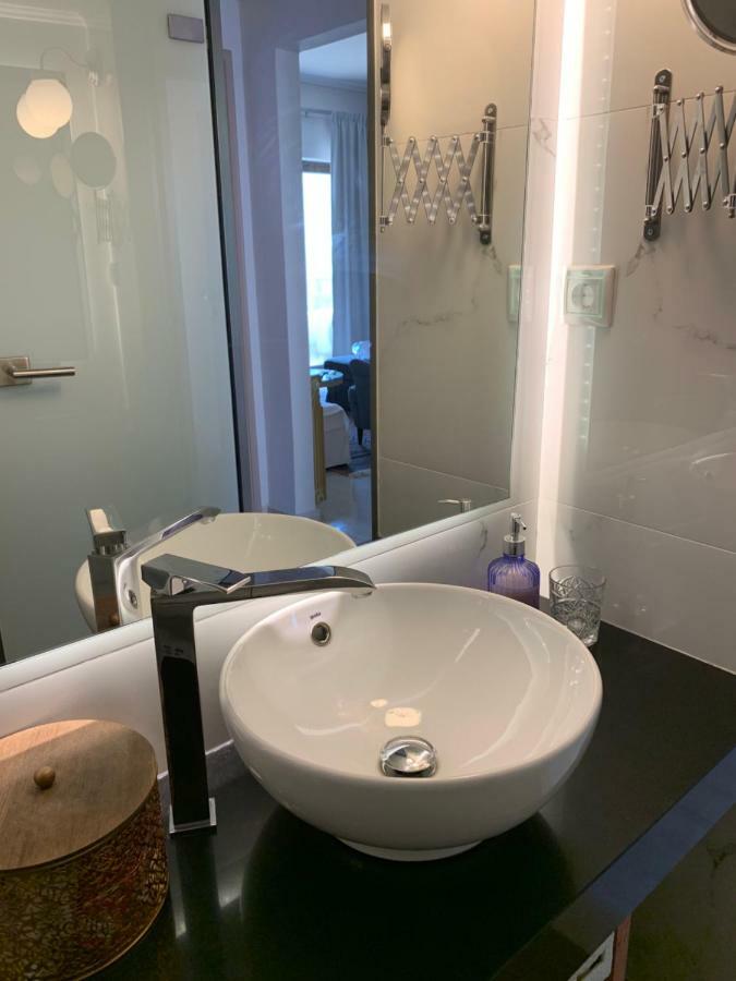 Blue Elegance City Center Heraklion Apartment Εξωτερικό φωτογραφία